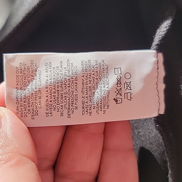 Cabi Lace Tiered Stretch Mini Skirt Rich Black Side Zipper Size 10 - Picture 10 of 11